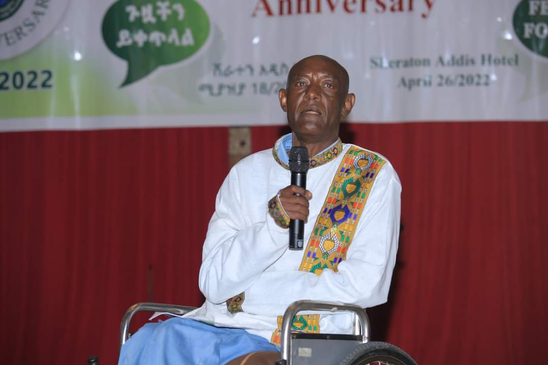 የአካል ጉዳተኞች ድምጽ የነበረው አንጋፋው ጋዜጠኛ ደረሰ ታደሰ አረፈ