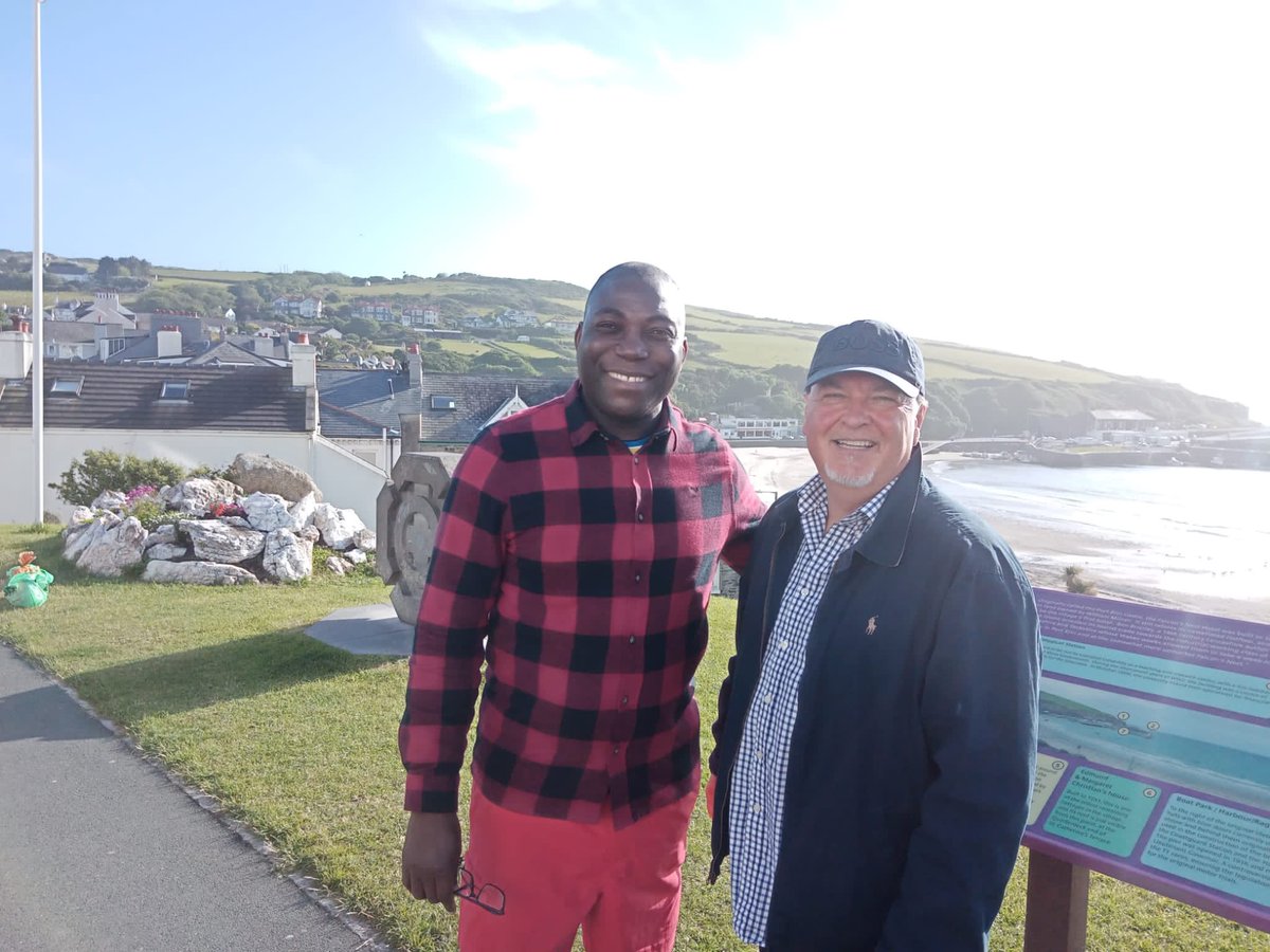 Tony Macaulay tweet media