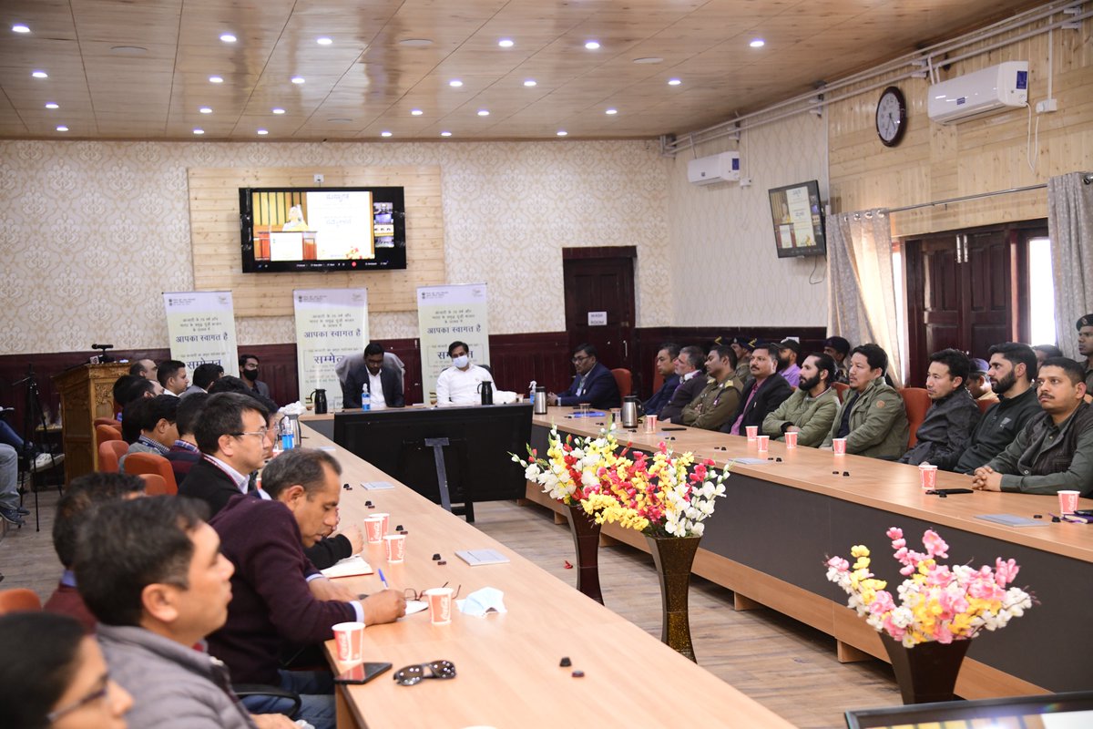 DIPAMevent's tweet photo. DIPAM organized a Conference on 'Creating Wealth through markets' during Iconic Day celebrations in 75 cities across India. Some glimpses of the Event held at Leh, Ladakh. #DIPAMCelebratesAKAM #AmritMahotsav #FinMinIconicWeek #DIPAMIconicDay https://t.co/OTFBjjvyjg