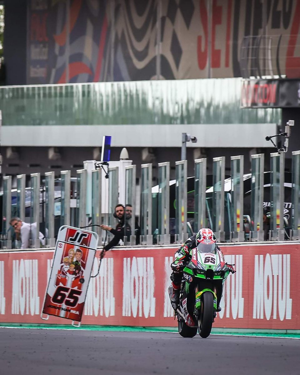 El Poder De La Barba tweet media