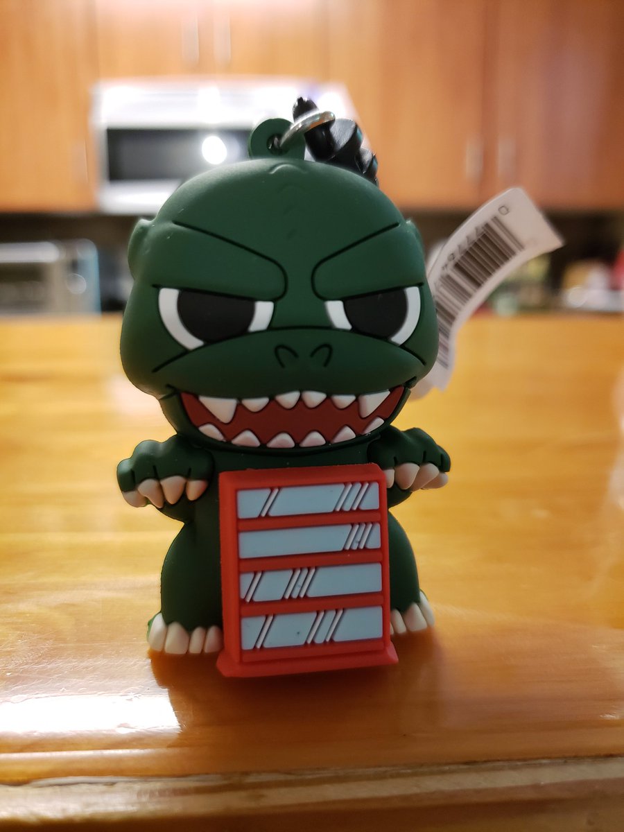 Louster3's tweet photo. @OdoIslandPod just when my paycheck was safe from frivolous purchases...Monogram Goji bag clips Series 4 appear https://t.co/O9xRZMQ1cu