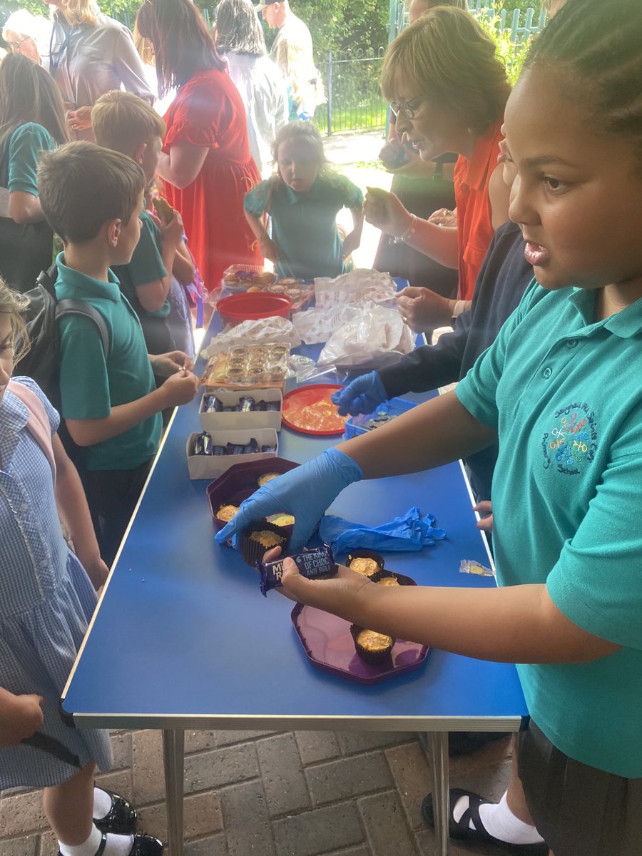 GemCookster's tweet photo. Cake sale after school today organised by the year 6 children in Mrs Ashdown’s class to help raise money for their leavers celebrations. Mrs Mitchell’s and Miss Humphreys class next week. https://t.co/BTzA12Ve98