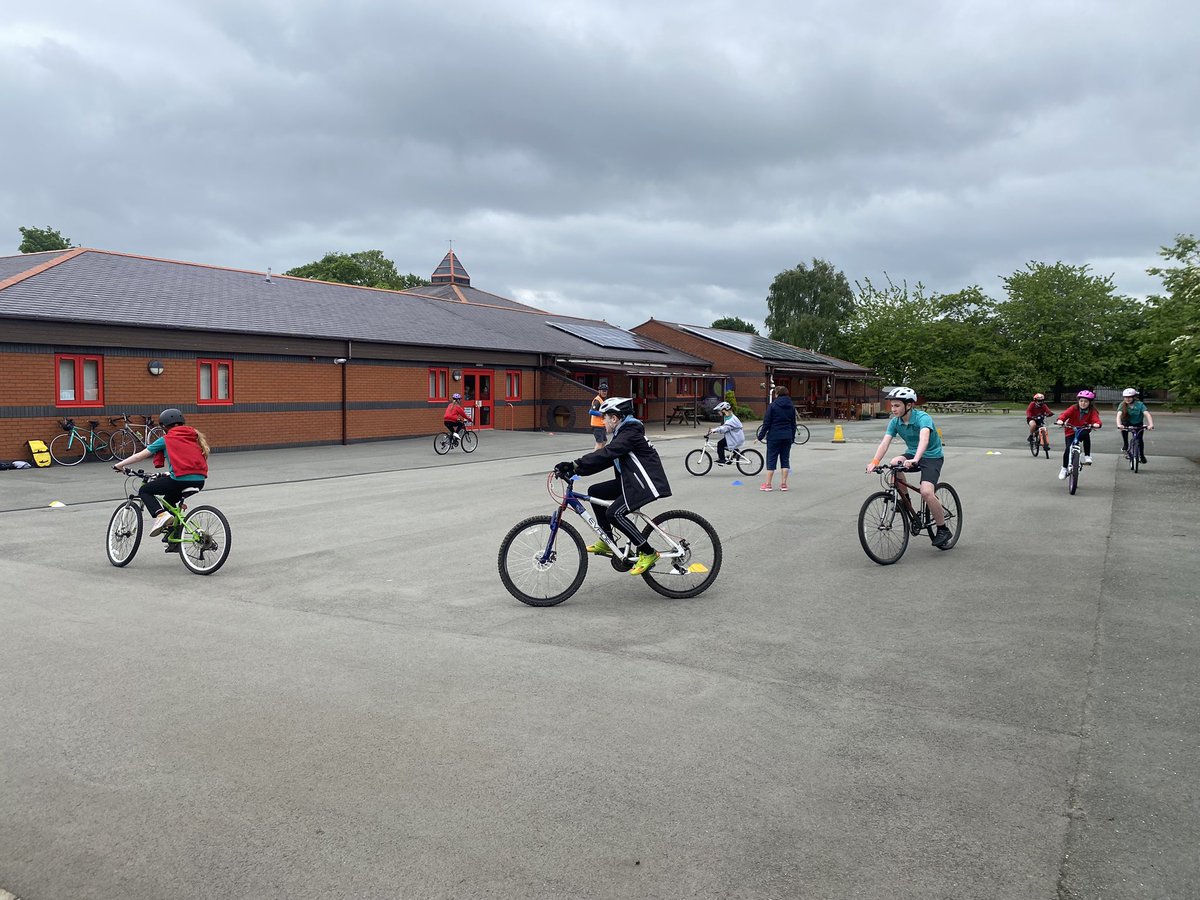 Ysgol Plas Coch tweet media