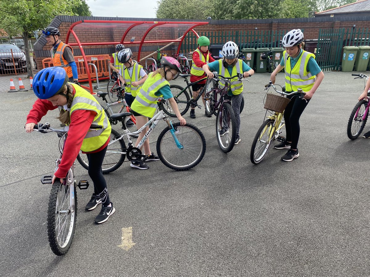 Ysgol Plas Coch tweet media