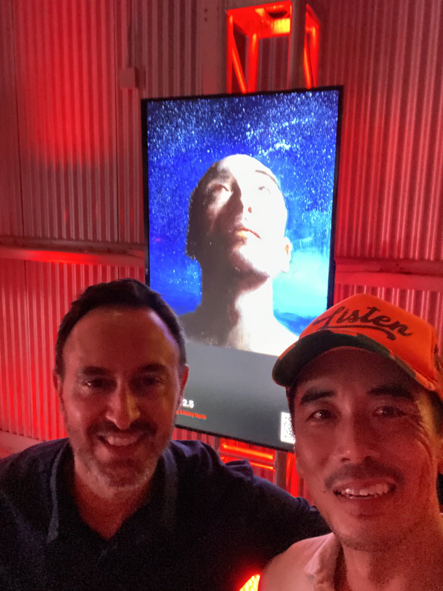 Thank u <a href="/CasperCSPR_com/">CasperCSPR</a> for shining a light on “The Light” NFT at #Consensus2022 <a href="/venicepainter/">kenny</a> <a href="/JoeBenso/">Joe Benso</a> watch full piece in bio🌓