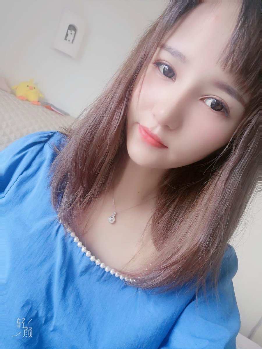 1g89w's tweet photo. 圈内粉丝投稿
坐标萍乡
报名私
姐姐有缝还不小，有填的满的人吗 #约 https://t.co/WsujY0txkt
