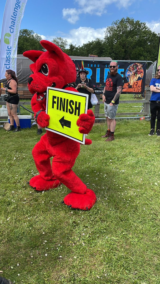 A massive thank you to <a href="/hmtruants/">Heavy Metal Truants 🏁🔥🤘</a> for their unbelievable ride from London to <a href="/DownloadFest/">Download Festival</a> 
Absolute pleasure to be there today and a massive thank you from supporting <a href="/savechildrenuk/">Save the Children UK</a> #rockandroll #Download2022 #HeavyMetal #hmtruants