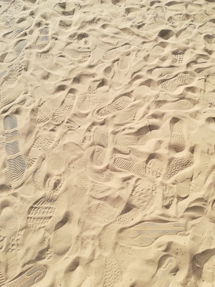 LAUX Kommunikation tweet media