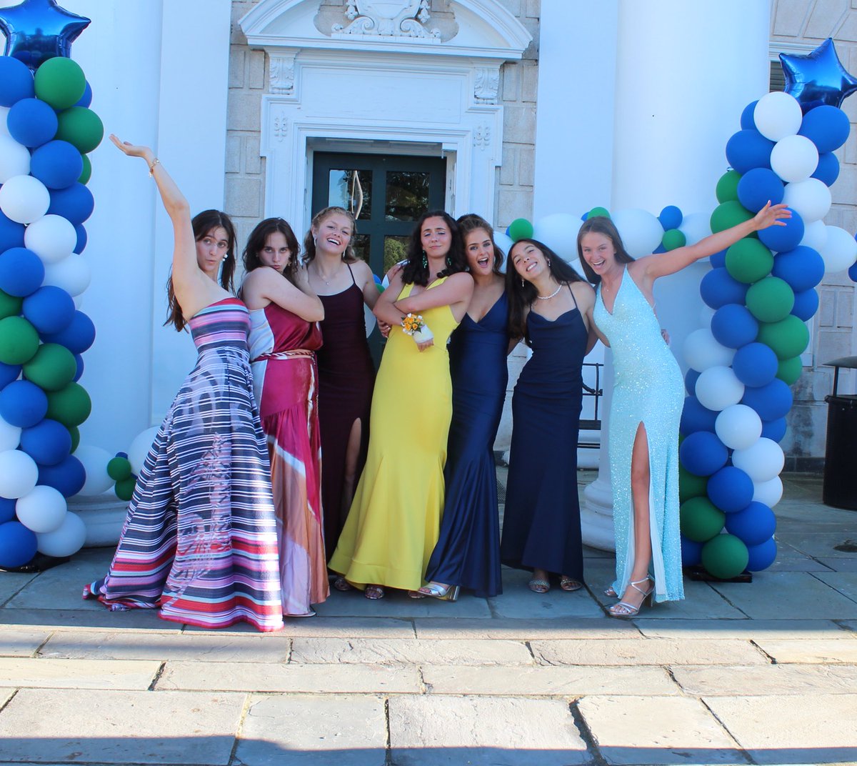 Seniors taking on prom! #rollping #pgvl