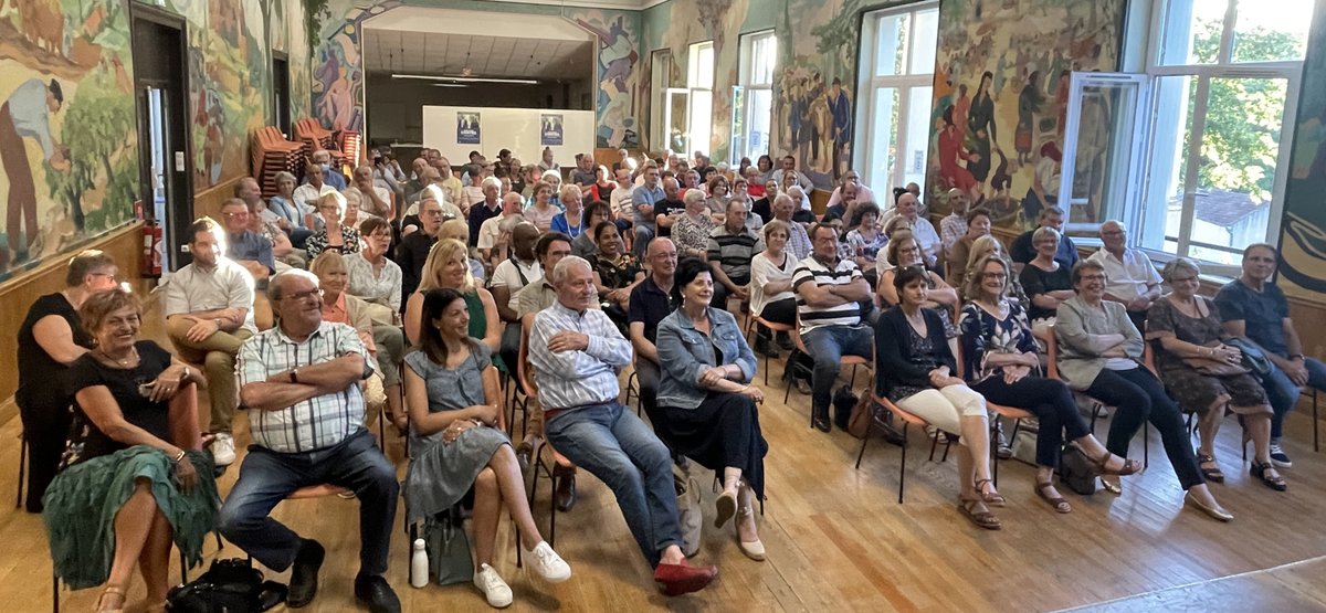 [ #IciCEstFumel ] 

Clap de fin ce soir à Fumel pour notre campagne du 1er tour. 
Quelle belle campagne ! 
Merci à tous pour votre accueil si chaleureux, partout où nous sommes venus à votre rencontre. 
À dimanche !

#VoteUtile 
#LaVoixDuTerritoire  #DéputéUtile