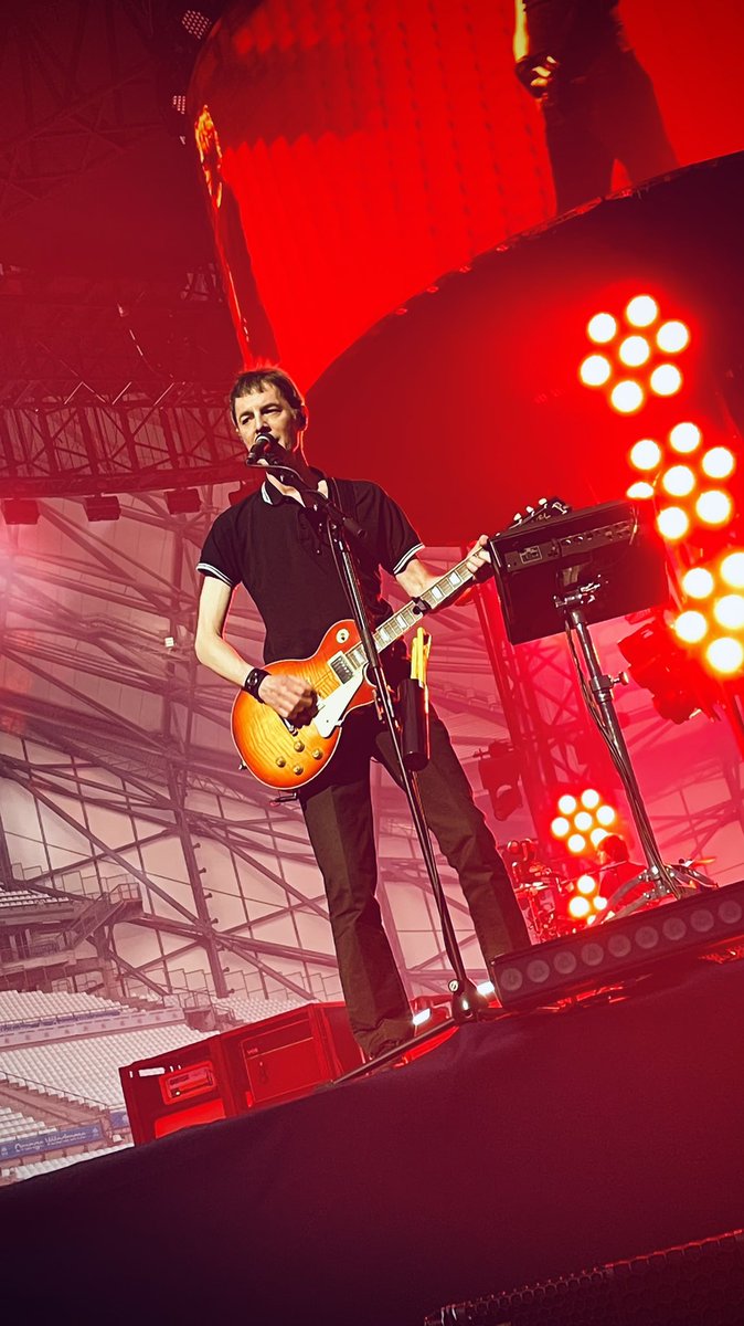 indochinetwitt's tweet photo. #CentralTour / @orangevelodrome J -1 ! / Filage concert https://t.co/ymtPHZGqzs