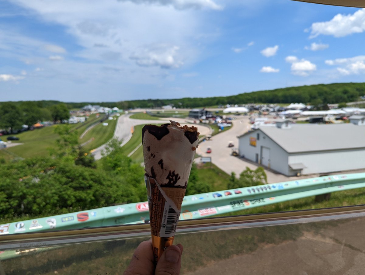 Wonder what <a href="/hanna_seils10/">Hanna Seils</a> is doing?