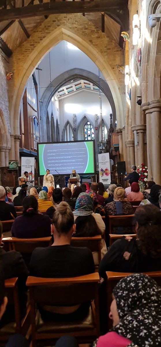 InspireFutures's tweet photo. @MWC_Bradford @theleapBD @EngageBritain @ace_national Amazing evening of community togetherness, lovely tributes to those who have left our world, delicious food, and amazing #SoundsForTheSoul https://t.co/n81qxUUwNj