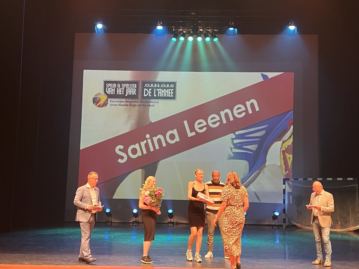 MichelKranzen's tweet photo. Trainer van het jaar in haar debuut jaar https://t.co/UdNhcLijHO