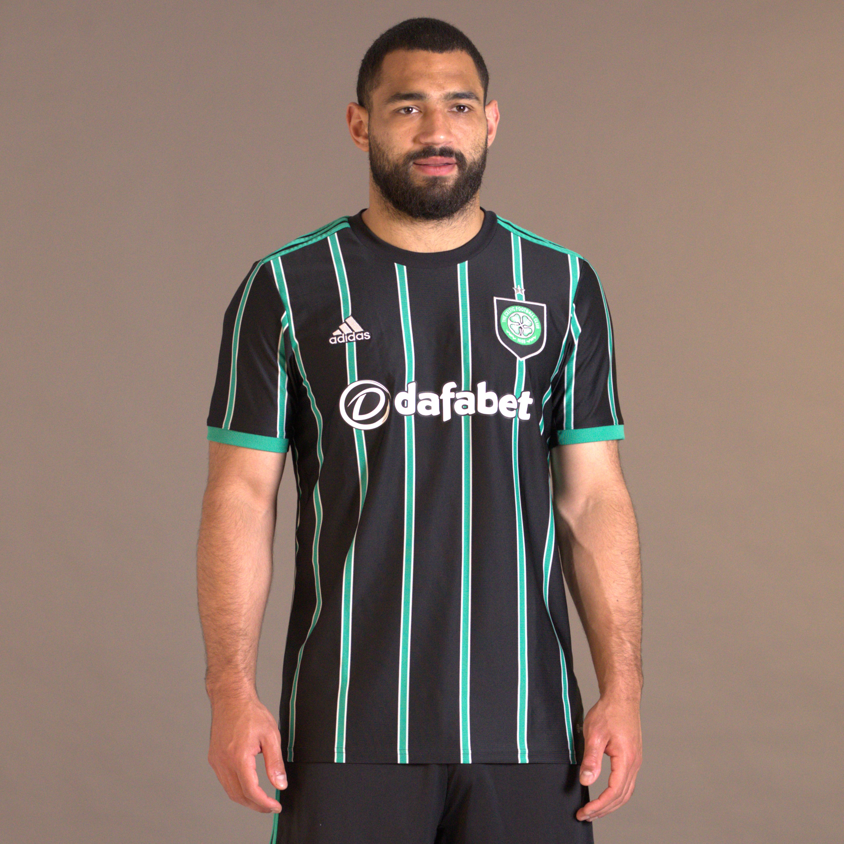 Celtic Football Club on X: The new @CelticFC away kit. Bold and bright in  pursuit of success. #BeCeltic7  / X