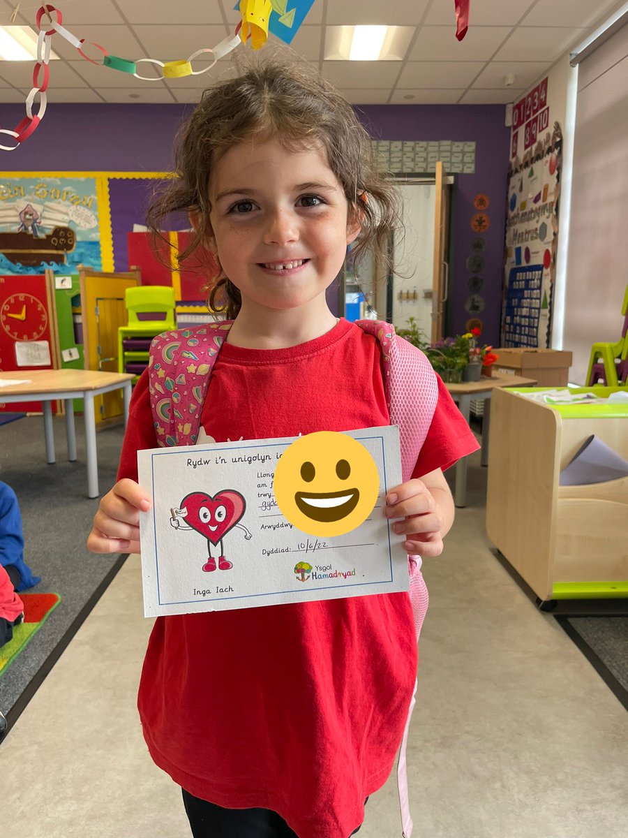 Llongyfarchiadau am ennill tystysgrif Inga Iach yr wythnos hon ❤️❤️⭐️ <a href="/YsgolHamadryad/">Ysgol Hamadryad 🏴󠁧󠁢󠁷󠁬󠁳󠁿</a>