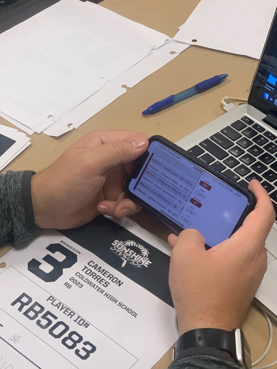 Football1SB's tweet photo. As we head into the 2nd weekend of June football camps, let's dive into the participation numbers from week 1: 
MEGA Camps: @HORNEDFROGFB: 2,588 @SMUFB: 1,981 @FSUFootball: 1,016 @UHCougarFB: 930 https://t.co/7p7bHwRtPB