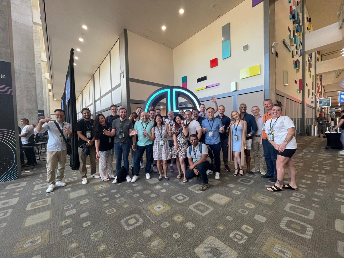 80+ Australians at ATX #consensus22 = one epic group photo! 🇦🇺📸

@consensus2022 <a href="/CoinDesk/">CoinDesk</a> @BlockchainAUS