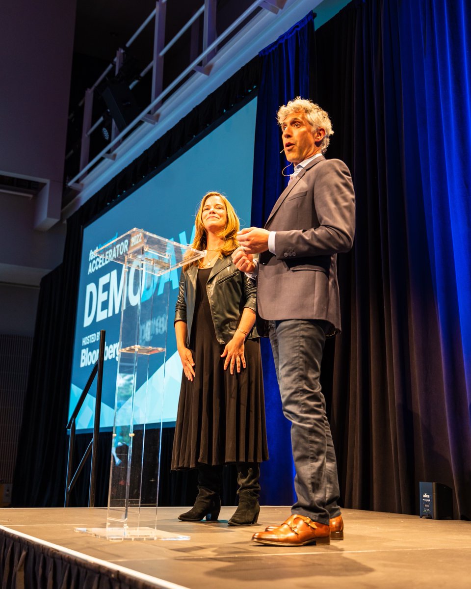 FfwdOrg's tweet photo. SF Demo Day was magical! 🌟 We are so grateful to everyone who joined us at @ybca to celebrate the entrepreneurs in the #FFWDAccelerator. It was a gift to be in community together. A special thanks to our partner @business for hosting Demo Day! More in the thread 🧵 https://t.co/0TFo0qeSfG