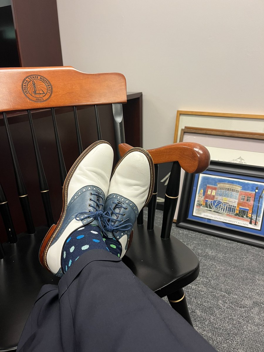 INDStateRex's tweet image. Showing some ISU Blue and White spirit in the office today. Let’s close out this work week and enjoy the weekend….