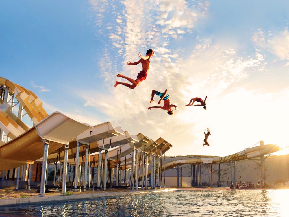 lewarmupfr's tweet photo. #JeuConcours 🍀🎁

Tentez de gagnez deux entrées pour LE lieu de sensations aquatiques du sud-ouest : Atlantic Jump 🤩

Pour participer :
- RT la publication
- Abonne toi à @romradio_fr 
- Identifié la personne avec qui tu va y aller !

TAS le 25 juin ☀️ https://t.co/tQCeSVSiXr