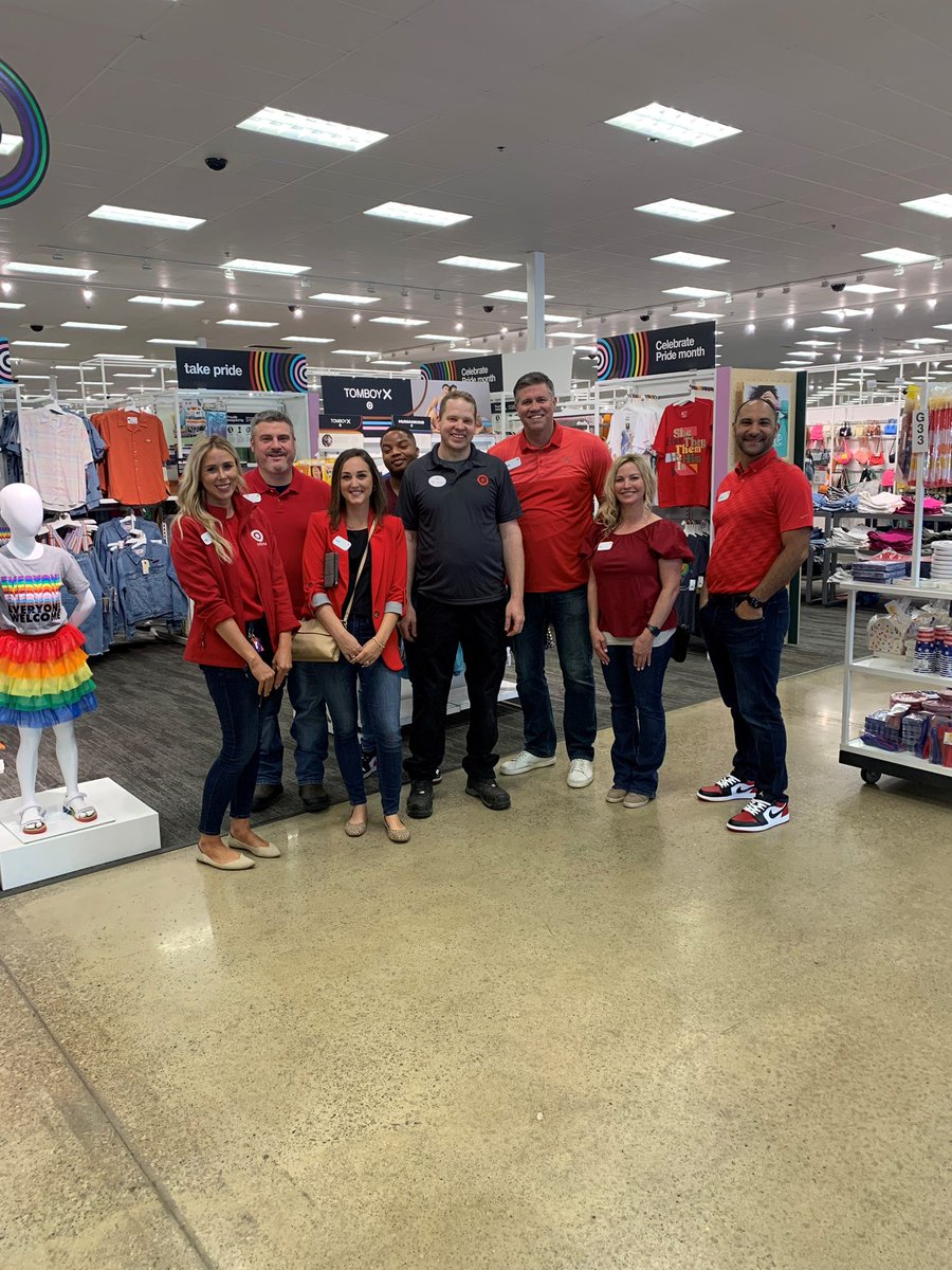 Jamaal Edwards (@jamaal_edwards) on Twitter photo This team is fighting to deliver for our guests and team! Amazing stores and fantastic PML Team! <a href="/TargMatthew/">Matt Richardson</a> <a href="/Kvashley13/">Katie Ashley</a> <a href="/KellySakai1/">Kelly Pergram</a> This team is fighting to deliver for our guests and team! Amazing stores and fantastic PML Team! <a href="/TargMatthew/">Matt Richardson</a> <a href="/Kvashley13/">Katie Ashley</a> <a href="/KellySakai1/">Kelly Pergram</a>