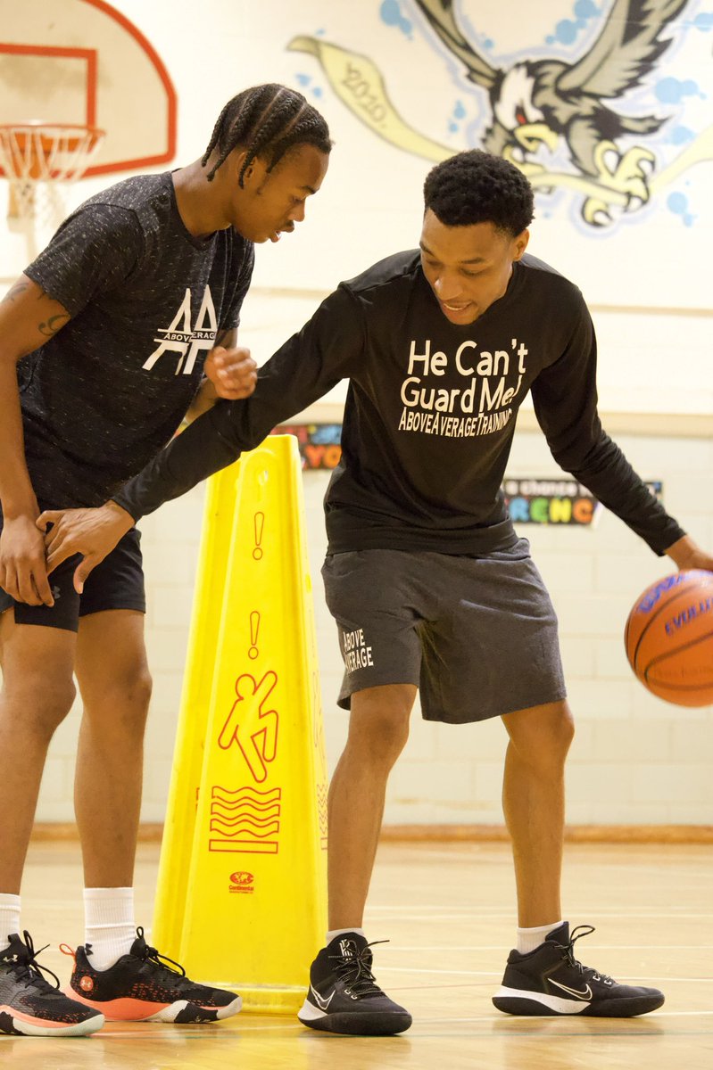 _AABasketball's tweet photo. We gon take advantage of this summer! 🌇🏀 https://t.co/aNOmIZ9o7R https://t.co/pvOpFTgyfB
