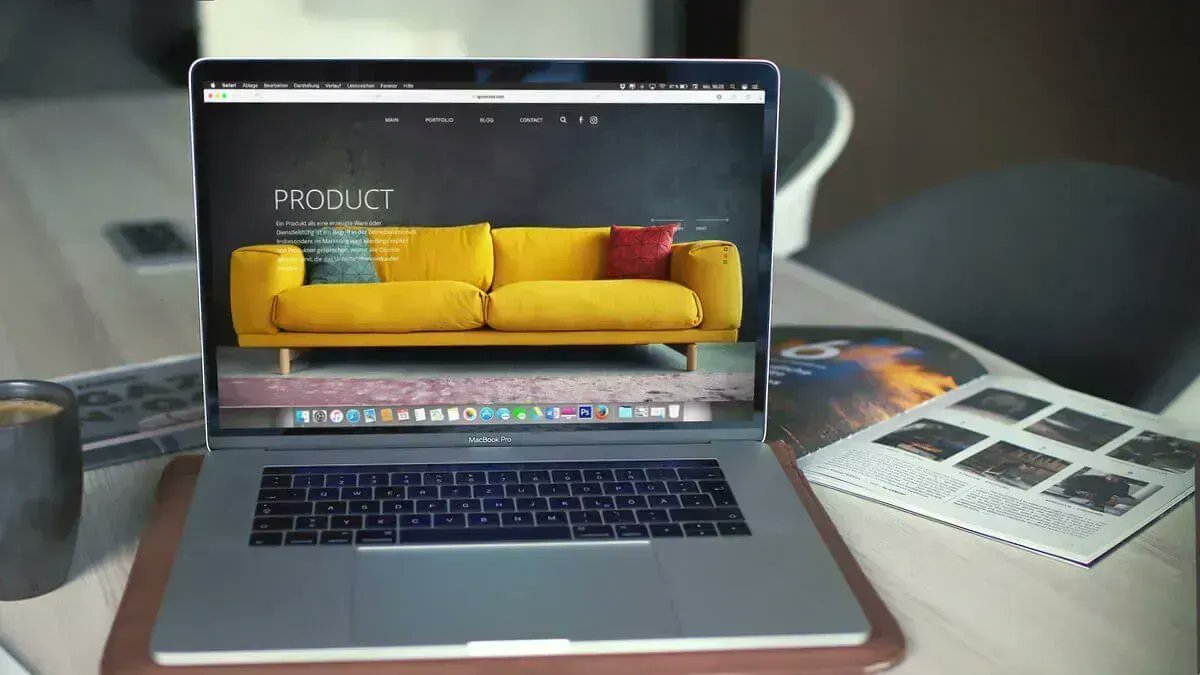 If you're running an e-commerce store and thinking about extending your content strategy this article is for you 👉 bit.ly/3ychejp

#magazine #webmagazine #digitalmagazine #ecommerce #catalog #productscatalog #onlinecatalog #flipbookcatalog #sales