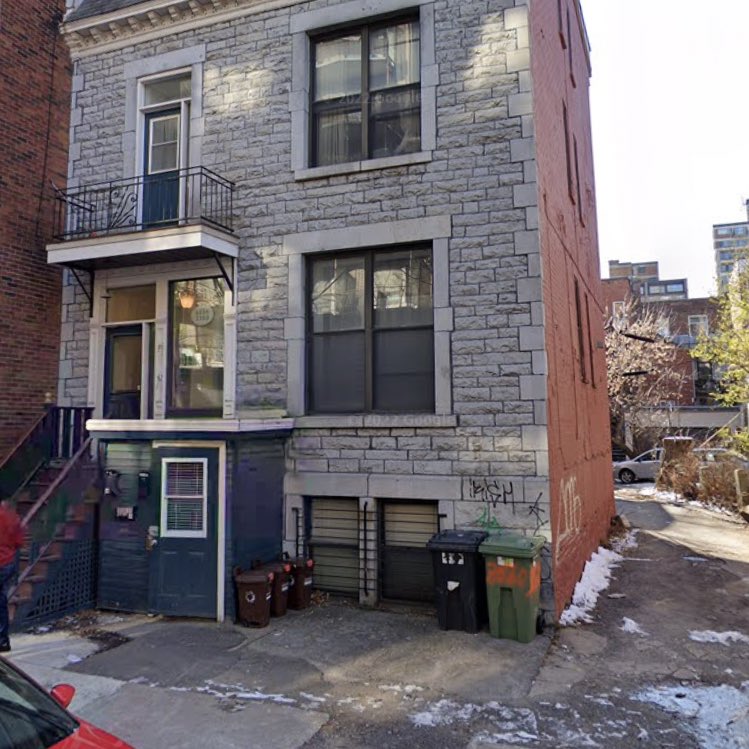 ScreamStatus's tweet image. This Street / Courtyard is the official location of SCREAM 6 &amp;amp; where filming will start shooting at

#ScreamMovie #Scream6