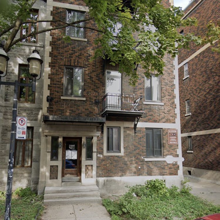 ScreamStatus's tweet image. This Street / Courtyard is the official location of SCREAM 6 &amp;amp; where filming will start shooting at

#ScreamMovie #Scream6