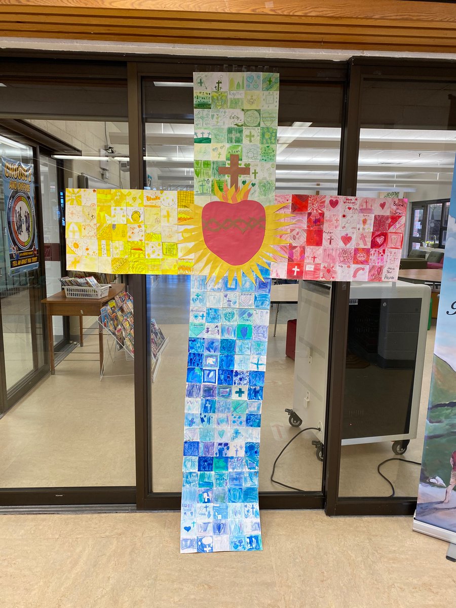 <a href="/CSMhs4/">Children St. Martha</a> Fine Arts Day collaborative art piece turned out so beautifully! June is the month of the Sacred Heart of Jesus. Living our faith through art! <a href="/HolySpiritRCSD/">Holy Spirit Catholic School Division</a>  #IBelieveinCatholicEd