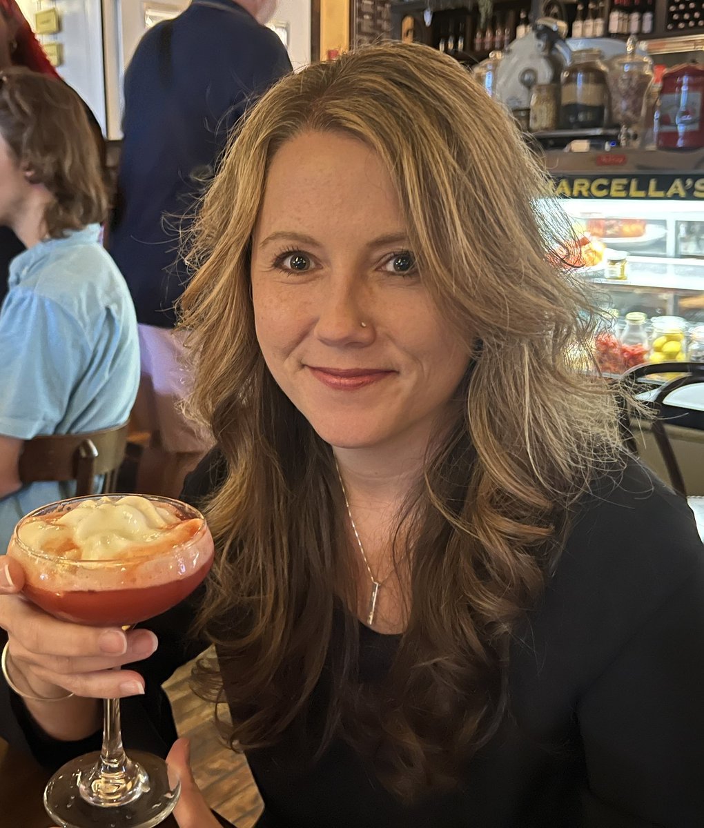 Stivey8's tweet image. 16 years and counting and you’re more beautiful today than ever. Happy Anniversary, honey! ♥️