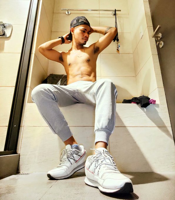 "Armpit fetish" Model: @jcfelclemente  Location: Uptown Tower 1, BGC 📷: Mobile Photography   #PinoyHunks<a class="tags" href="/tag/jcfelclemente">@jcfelclemente</a><a href="/tag/nudephotography"class="tags"><span>#nudephotography</span></a><a href="/tag/exhibitionist"class="tags"><span>#exhibitionist</span></a><a href="/tag/nudist"class="tags"><span>#nudist</span></a><a href="/tag/nudeart"class="tags"><span>#nudeart</span></a>