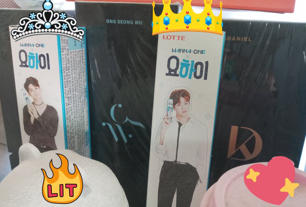 gothicJemmy's tweet photo. 🥺
been busy with the last few days that I missed to greet my boys last May 31st🔖
the date that they made my heart throbbed🧡💜
onge on his endless acting projects; niel on his first ever full length album;
congrats my bibiboys! love you both!
#osw #kdn
#ongnielday6th #05312017 https://t.co/khTx9Gbb3B