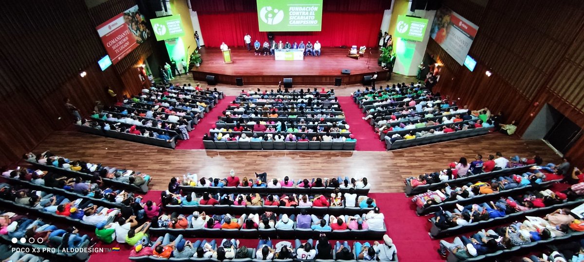 davidjhg's tweet photo. 1/2 Gracias a la invitación de la Fundación Contra el Sicariato Campesino, participamos junto a más de 600 campesinos, el gobernador @ErnestoLunaPsuv, @rmessuti y @MaiteGarciaVen en el debate sobre el impacto de las medidas coercitivas unilaterales impuestas por imperialismo. https://t.co/vXIBTIKkbp