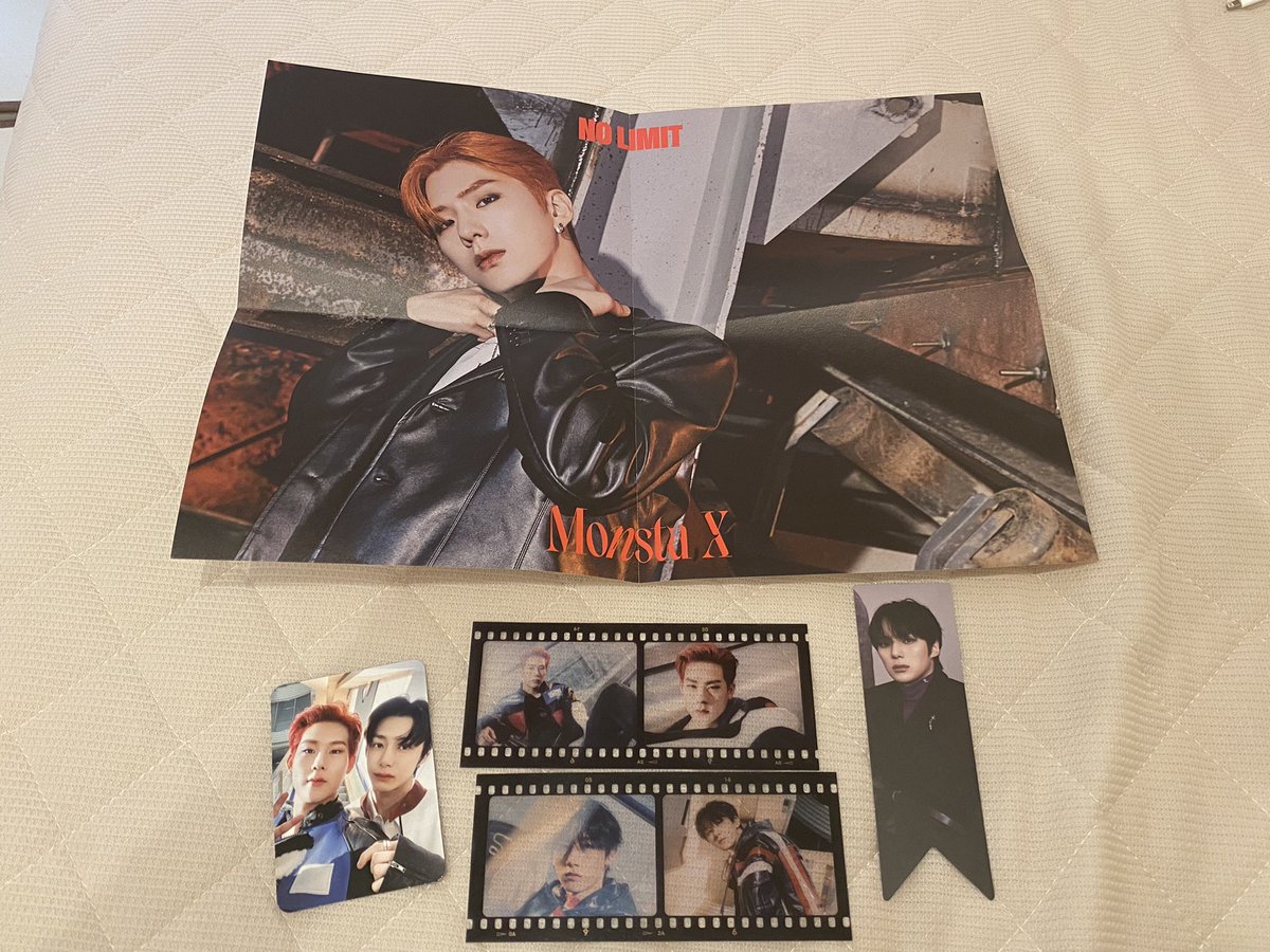mon_g15's tweet photo. MONSTA X  No Limit アルバム交換
譲1枚目
求2枚目トレカ
　フィルム→キヒョン　ヒョンウォン
　オーナメント→ヒョンウォン
　ポスター→チャンギュン

ハイタ名古屋会場での交換希望です🤲
可能な方はDMにてお願いします🙇‍♀️

モネク ショヌ ミニョク キヒョン ヒョンウォン ジュホン チャンギュン IM https://t.co/RaPFqAL6Q2