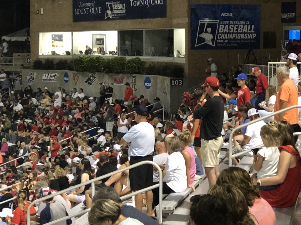 👀 Thanks to all of our amazing fans in attendance tonight for the national championship and to also all of the fans that attended the #D2BSB National Championship finals at @NTCCary!