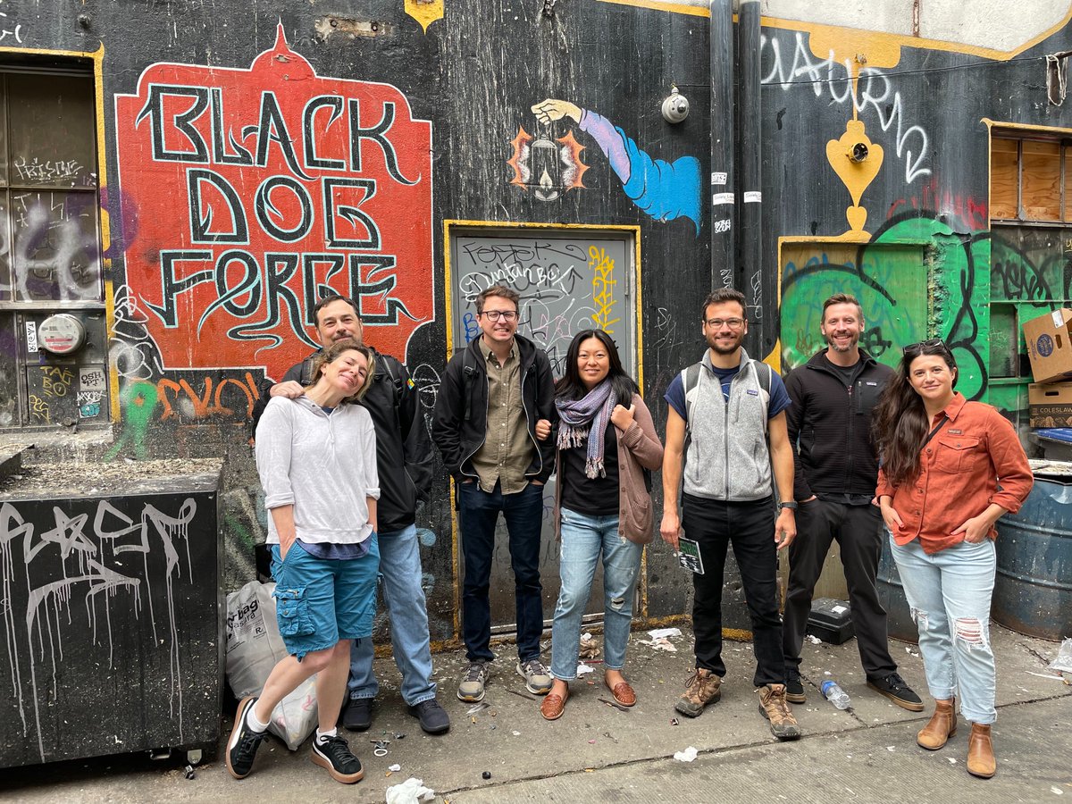 emaggie's tweet photo. My two-year socials quarantine appears over. I'll try to catch up with some new posts. But here's a few #SeattleGrungeRedux tours from the past year. Good folks coming from all over. I've got another one set to roll tomorrow, if you're in town.  Find me at https://t.co/e40bpejZ9j https://t.co/Id7pMl3r1o