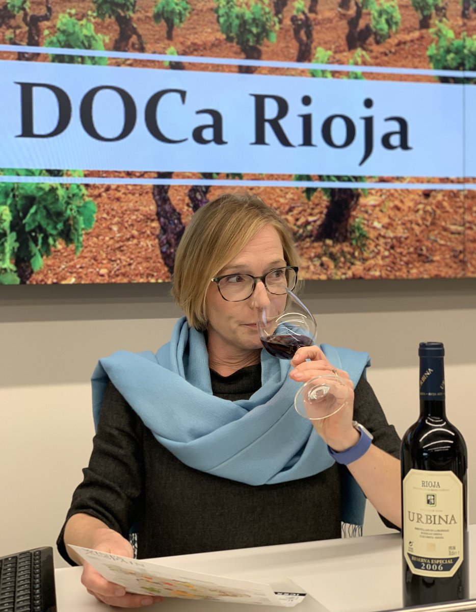 Spanish Wine Scholar delves deep into Spanish wines, history, culture and wine styles with Spanish Wine Expert Helena Edgerton. Next Spanish Wine Scholar starts July 27th. Enrol now @sydneywineacademy website. @winescholarguild <a href="/tafensw/">TAFE NSW</a> #ryde