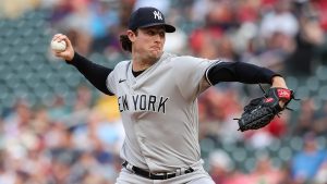 Yankees’ Gerrit Cole allows back-to-back-to-back home runs to start the game, New York rallies for road win.
  https://t.co/JHcUFlaHEg https://t.co/AlJRfeOoGQ