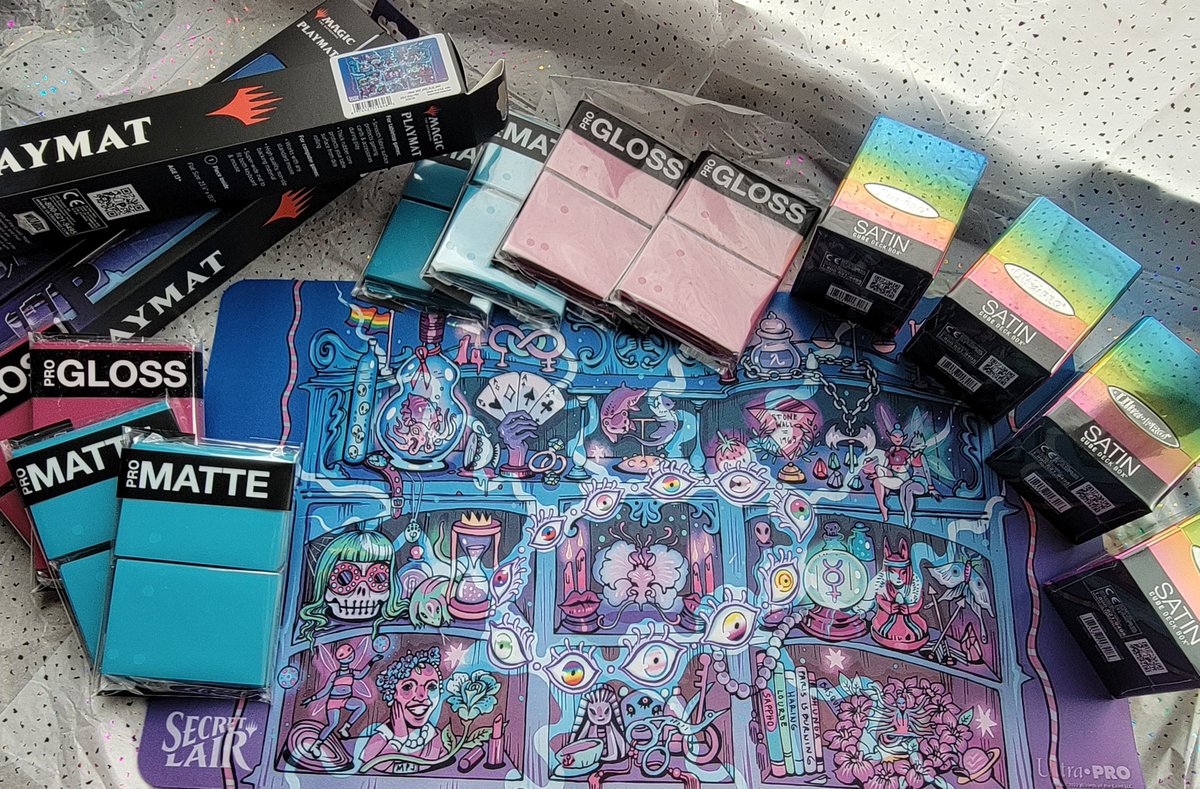 MTGNerdGirl's tweet photo. If you cant make it but would still like to support you can donate here: https://t.co/RDdAovQQRT

At the end of the month I will be doing drawing from donations for some sweet pride care packages from @UltraProIntl 🌈 https://t.co/Hp2rqIuBky