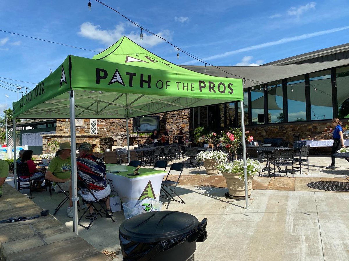 Join us on the patio at Hardscrabble from 4 pm - 8 pm for our Sip’n Chip. Entertainment my 2 Bullets, sponsored by Sodie’s and Hardscrabble County Club.