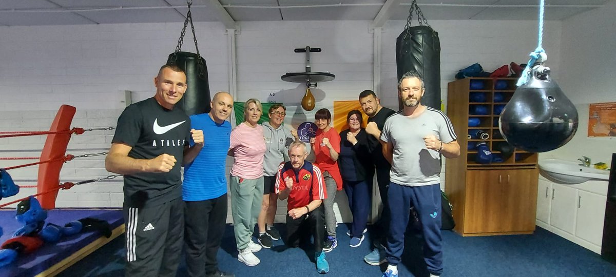 unorthobox's tweet photo. We had such a great time in #Cork earlier this week @IMART_worldcup such a beautiful place. Big Thanks to @IMAS_sport4all for inviting us, @ShaneForde2 #TogherBoxingClub for looking after us & @spike_osullivan for taking time to come down and support #GratitudeTweet #MABoxing π₯ https://t.co/3CQx7hMNX1