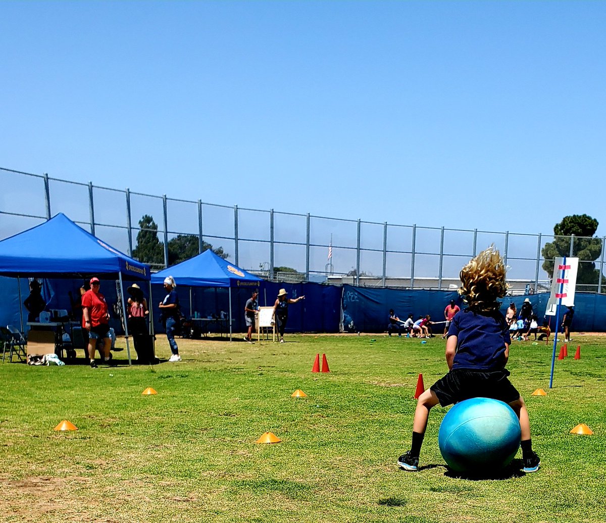 It doesn't get much better than this on the last Friday before the school year is over! Thank you Spreckels PTA for an incredible field day powered by our parents! <a href="/sdschools/">San Diego Unified</a>