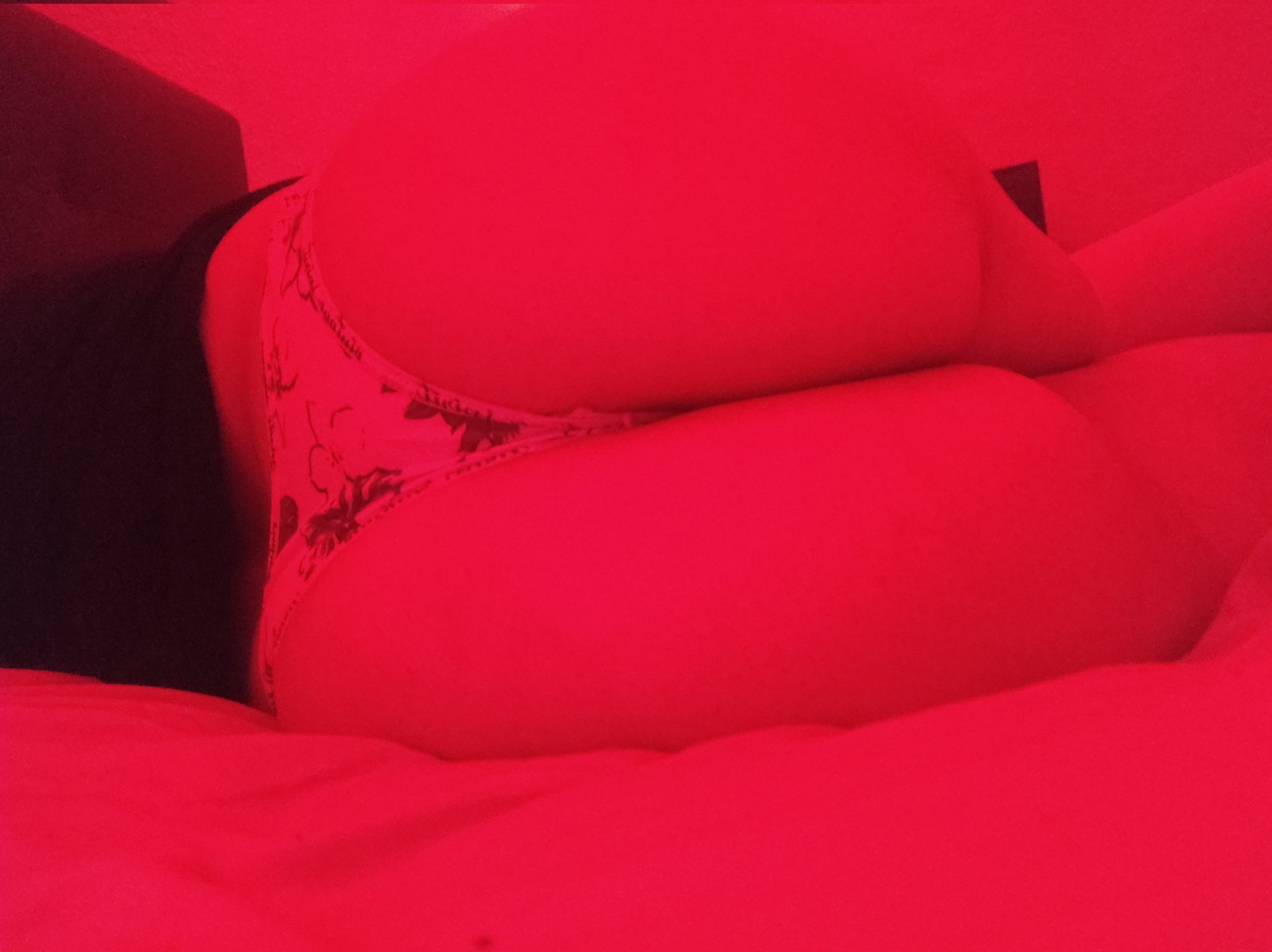 Preparada para unas buenas nalgadas🤤#NalgonaRicaYMuyCachonda #NalgasQueProvocan #NalgasGrandes #NalgasDeAntojo #NalgonaYSeductora https://t.co/lt1cwtUQOE