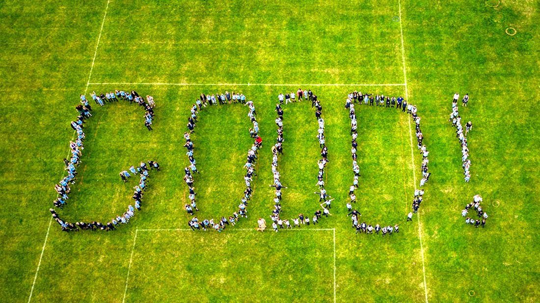 chantellyetch's tweet photo. We knew we’d worked hard, we knew we were GOOD and now @ofsted  agree with us! We have the best headteacher leading the best team! It’s been a journey but we are feeling very proud @CarrHillPrimary photos thanks to @BorreWickstrom https://t.co/uvlfJeZCO8