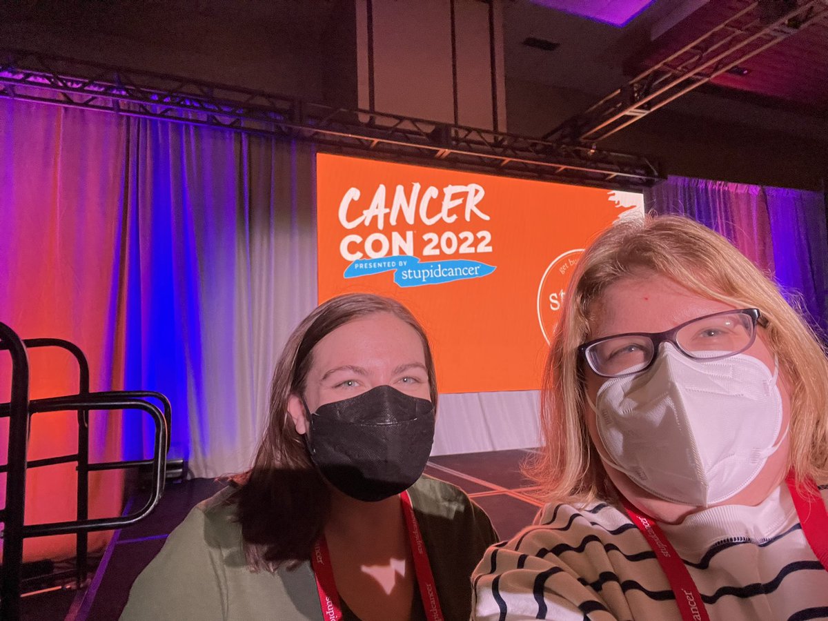 veronikap88's tweet photo. @BethanyJoy28 &amp; me after opening session. #cancercon 💜💜💜 https://t.co/MPkhsrHarF