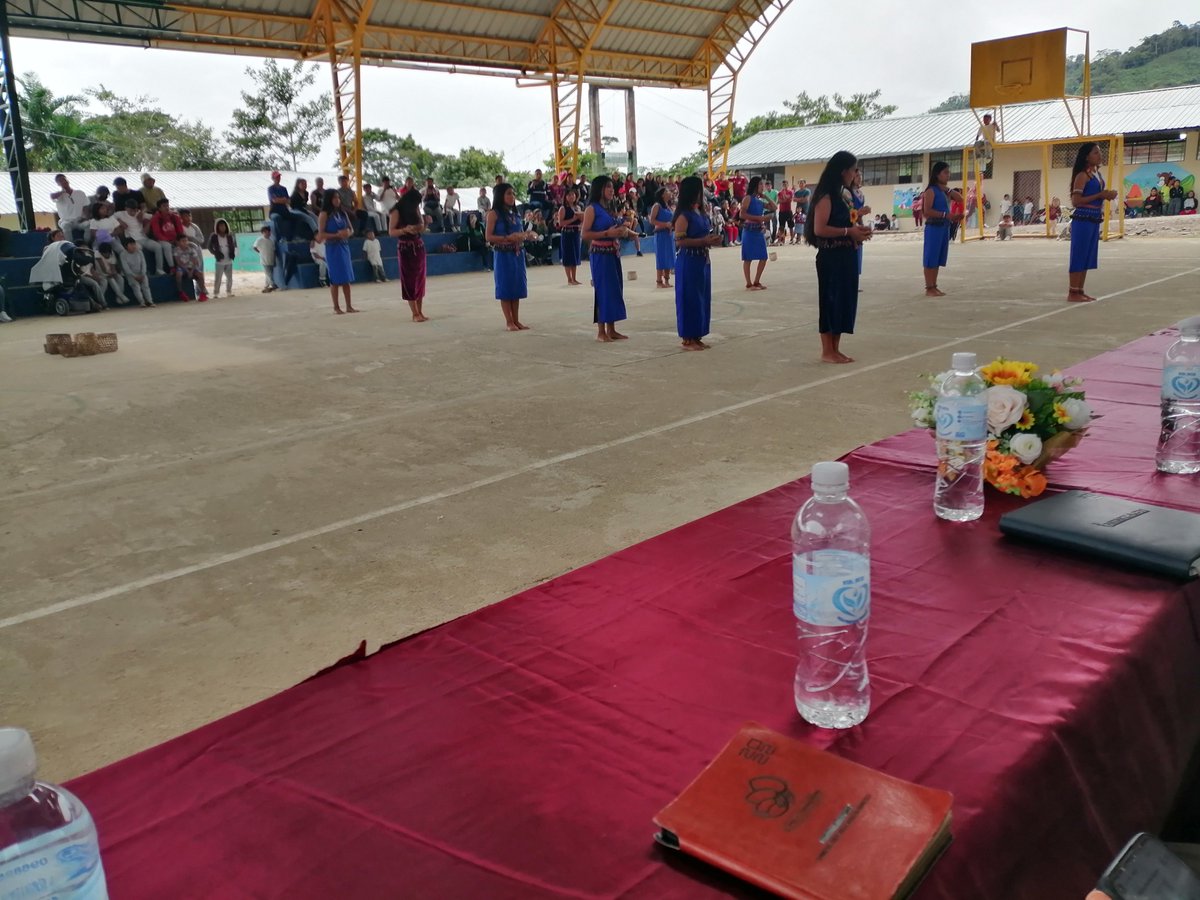 Gimnasia y danza fueron parte de la gratitud por la entrega de cubierta para la UE José L. Nantipa del distrito 19d02, obra realizada bajo convenio tripartito entre GAD Nangaritza, GAD PROV. de Zamora CH y Coordinación Zonal 7 E
<a href="/mariabrownp/">María Brown Pérez</a>  <a href="/camiloaep/">Camilo Espinosa</a>