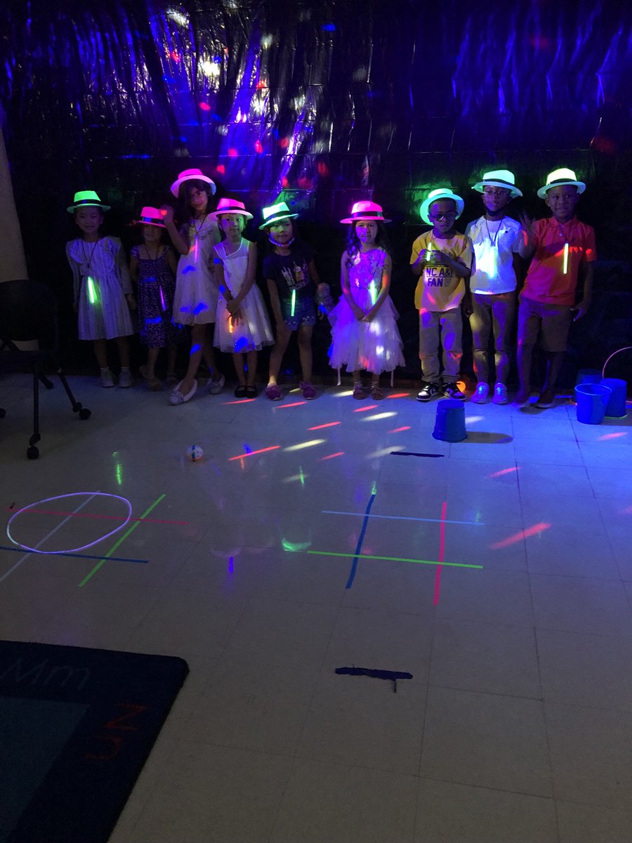 This was Jump Up Day for Ms. Patrick’s Kindergarten class. They celebrated with the First Grade!