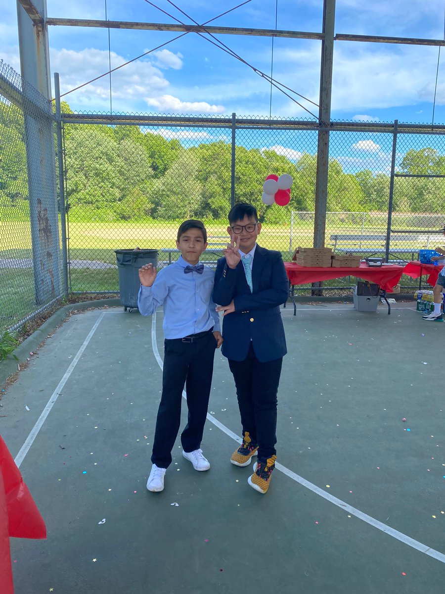 feshingham's tweet image. Grade 5 Dance- a wonderful time was had by all! Formal dress optional.